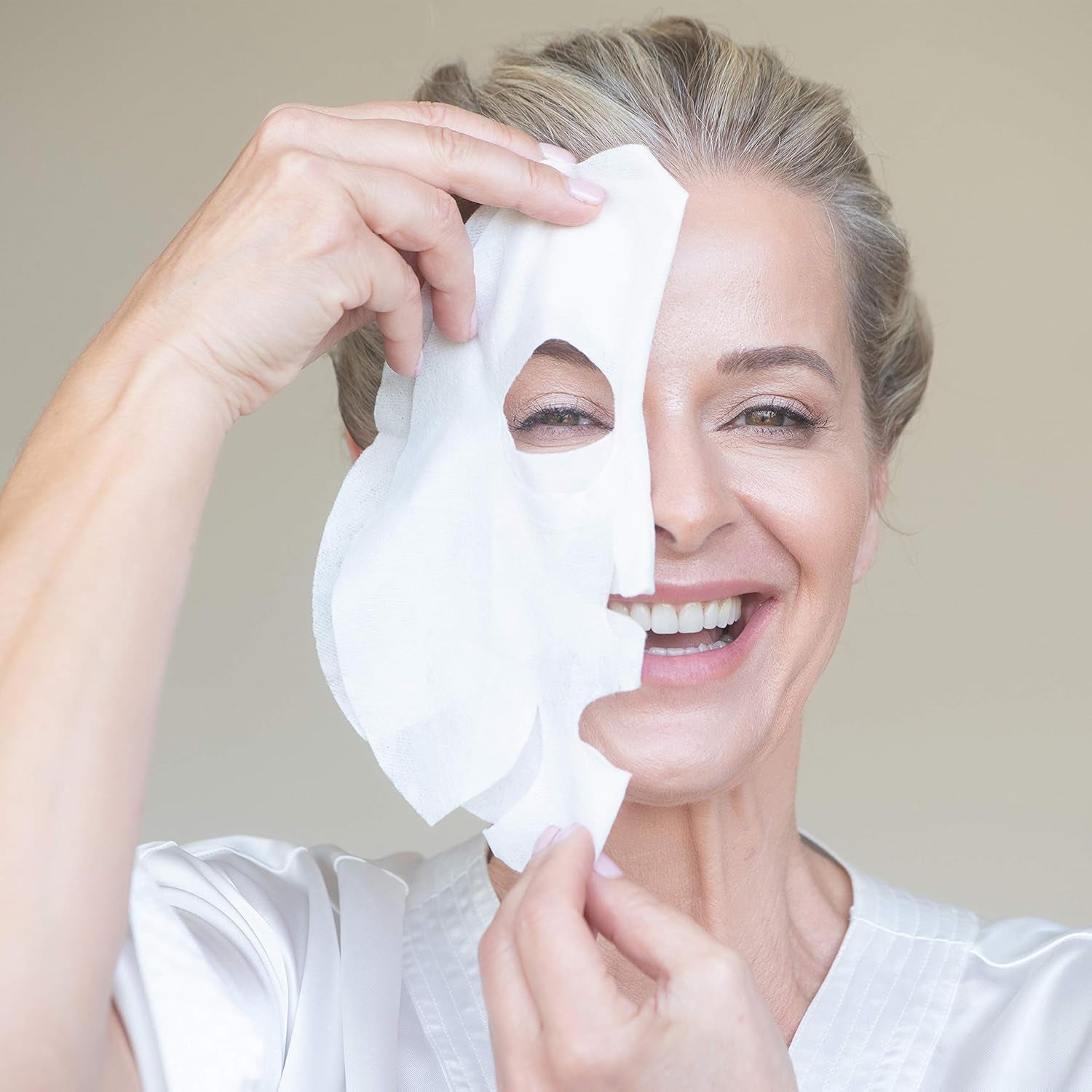 Hyaluron Gesichtsmaske - Hochdosierte Tuchmaske Mit Apfelstammzellen Von Neobömi® - anti Aging Face Mask - Perfekte Age Fit Gesichtspflege - Luxury Beauty - Augenpads Effekt - 2 Stück - Masken Set