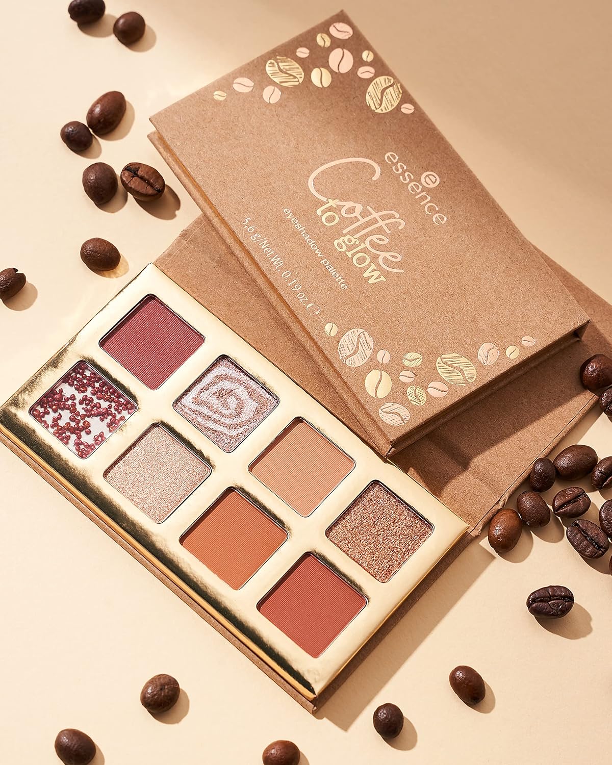 Essence Coffee to Glow Eyeshadow Palette, Lidschatten, Nr. 01, Braun, 8 Braun-Töne, Glänzend, Intensiv, Schimmernd, Vegan, Ohne Mikroplastikpartikel, Nanopartikel Frei, Ohne Parfüm, 1Er Pack (5.6G)